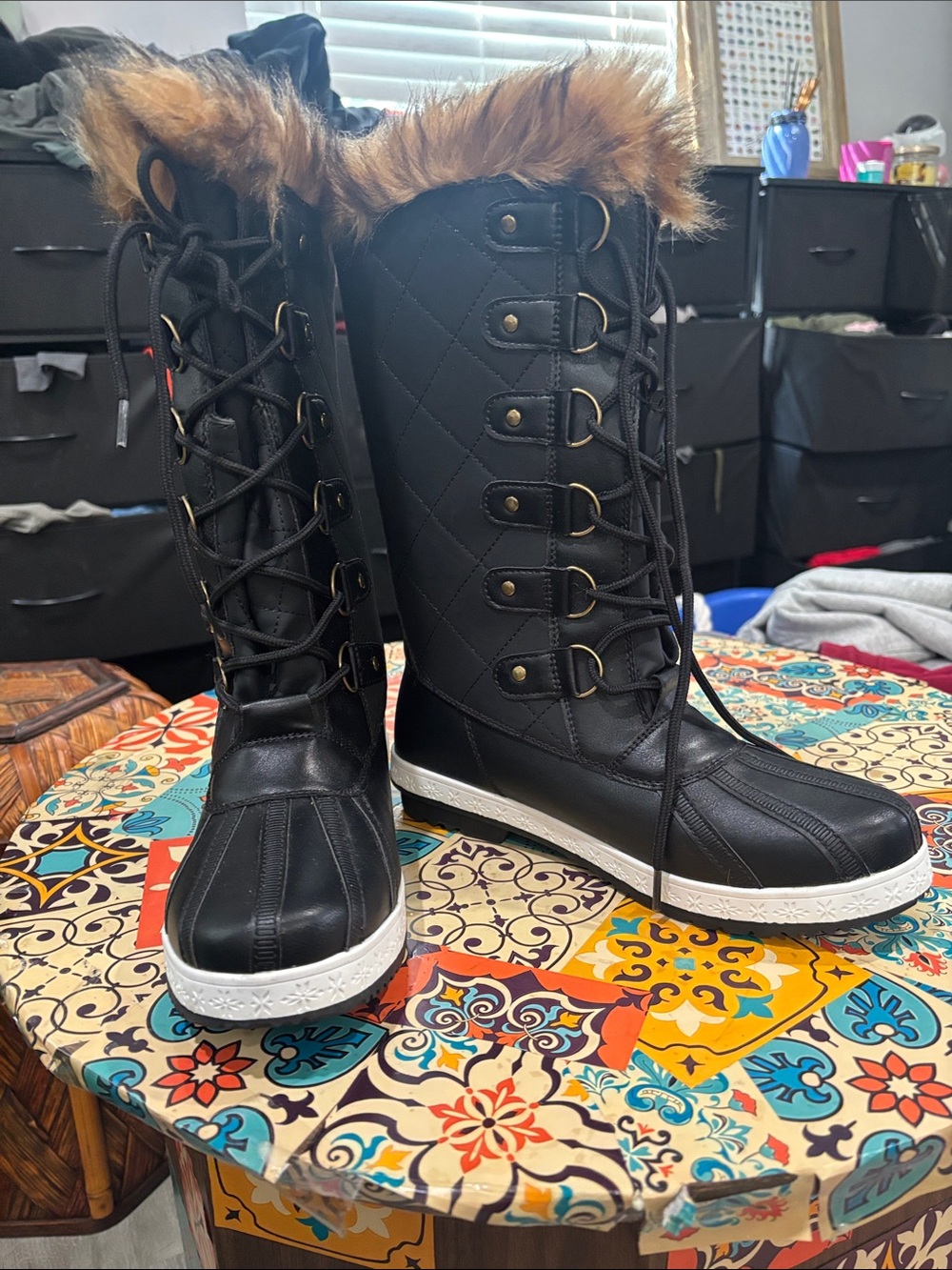 Women’s Black Faux-Fur Trim Lace-Up Winter Boots